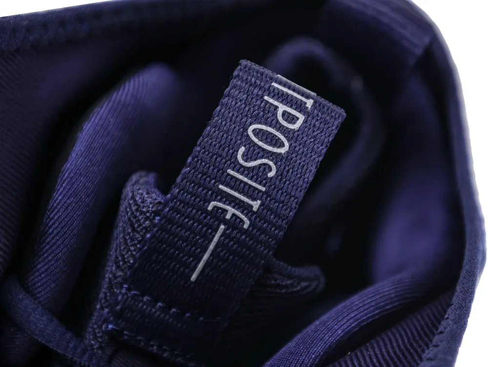 Air Flightposite One Jason Kidd Mavericks Pull Tab Detail