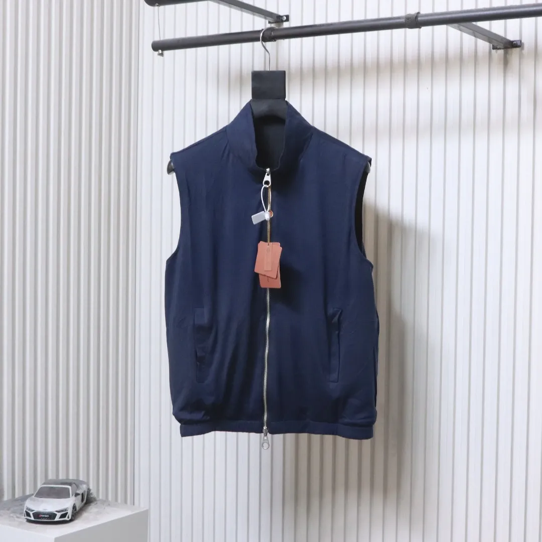 Reversible LP Reversible Wool Nylon Zipper Vest