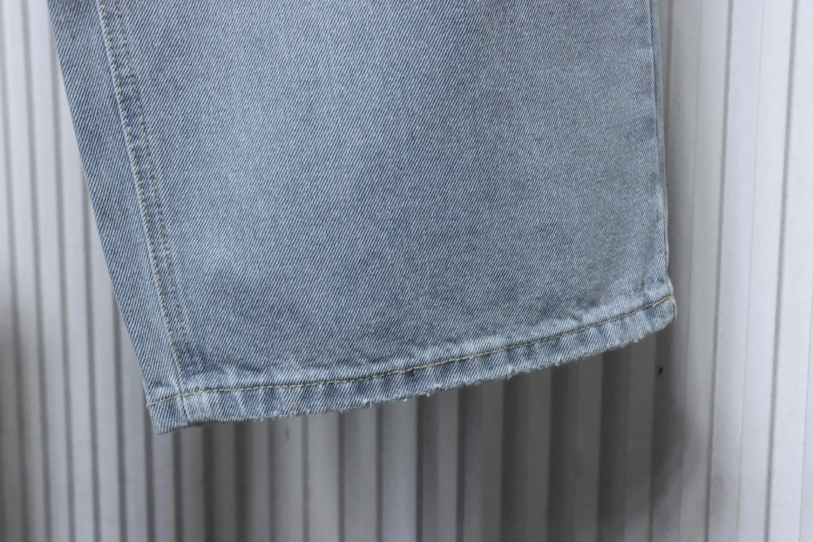 Bottom Hem Detail