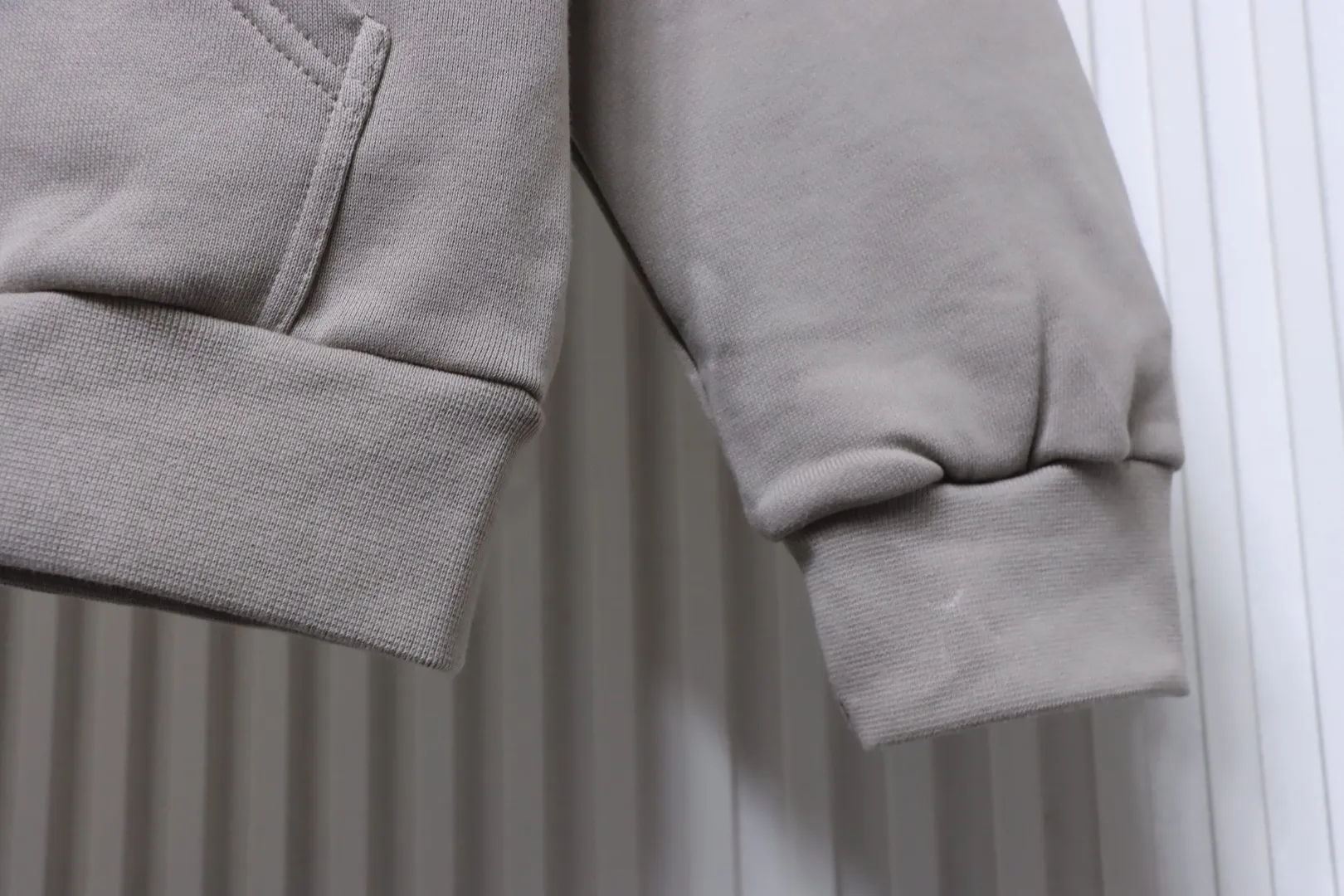 Long Sleeve Detail