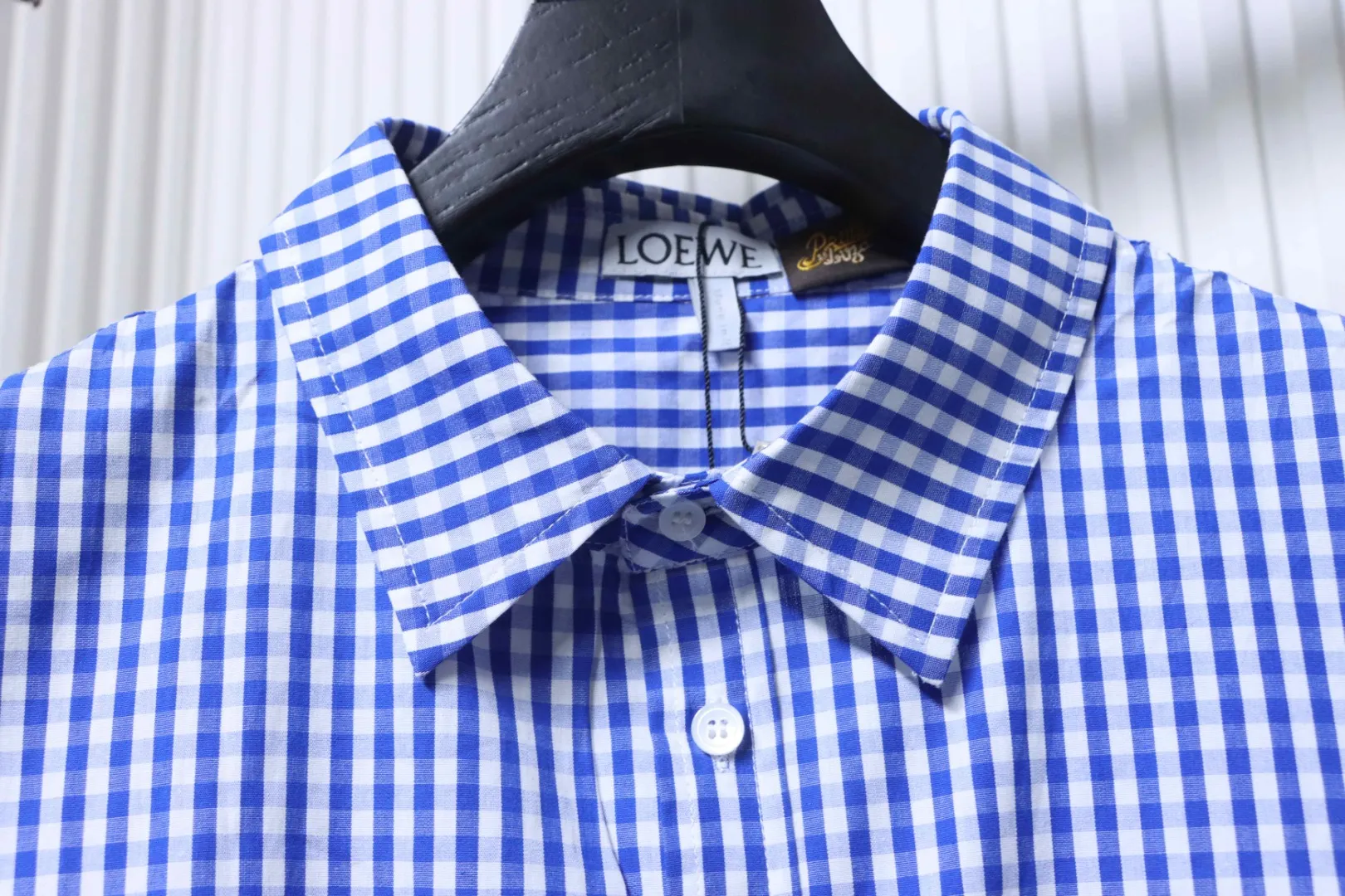 Close-up Collar
