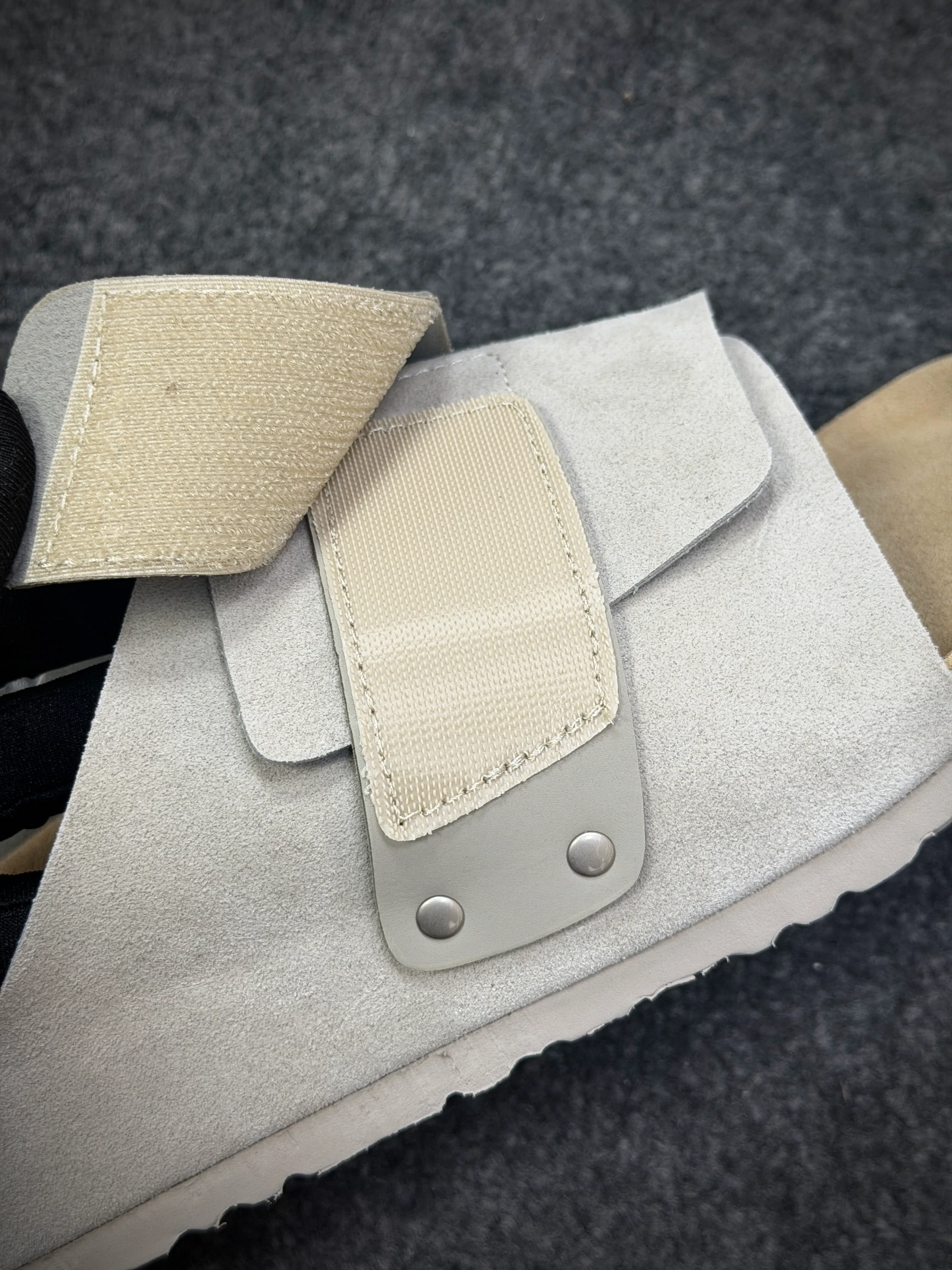 Strap Details