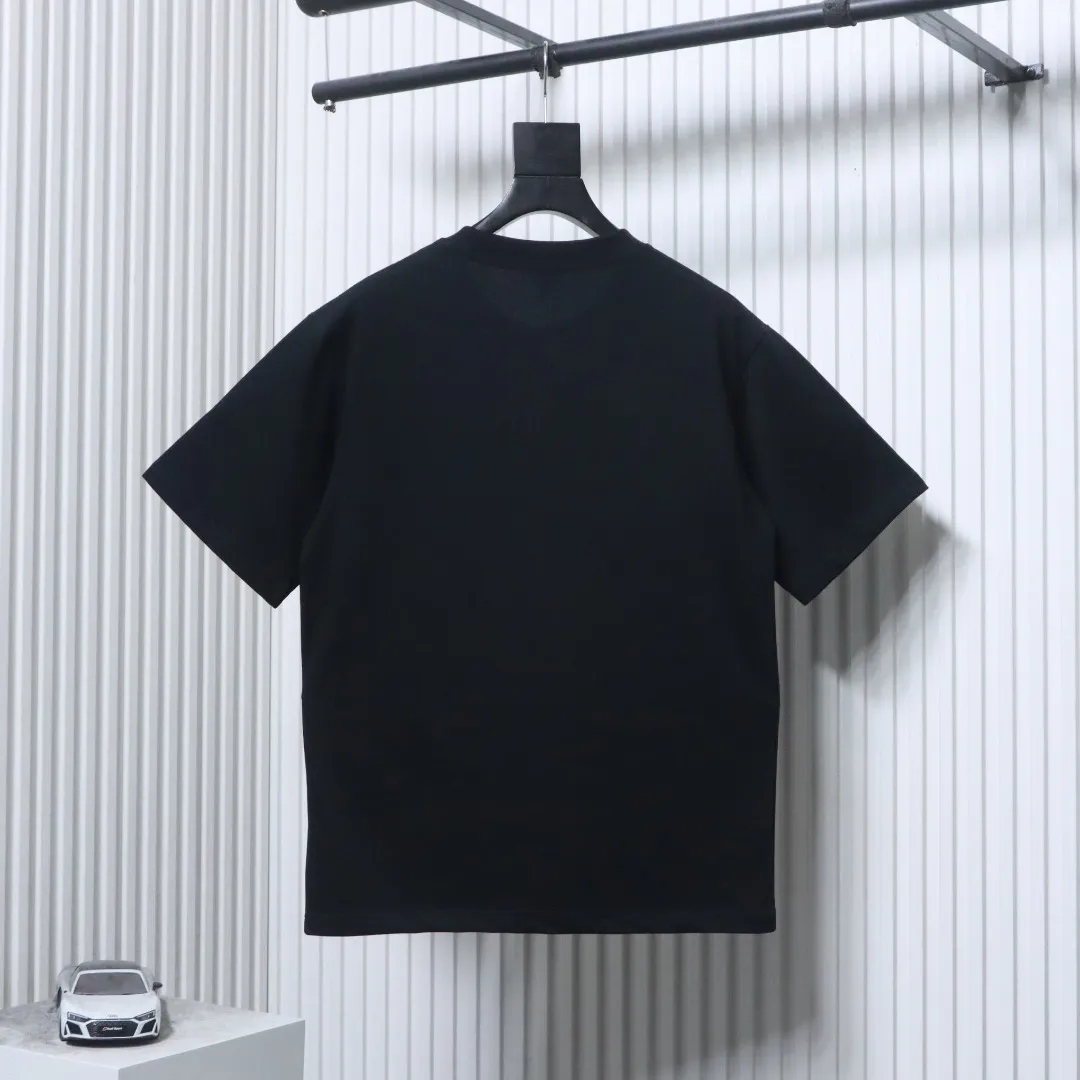 Back Irregular Logo Color Block Foam Print T-Shirt