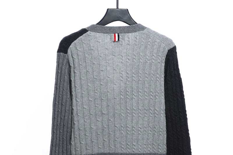 Rough Cross Flower V-Neck Cardigan