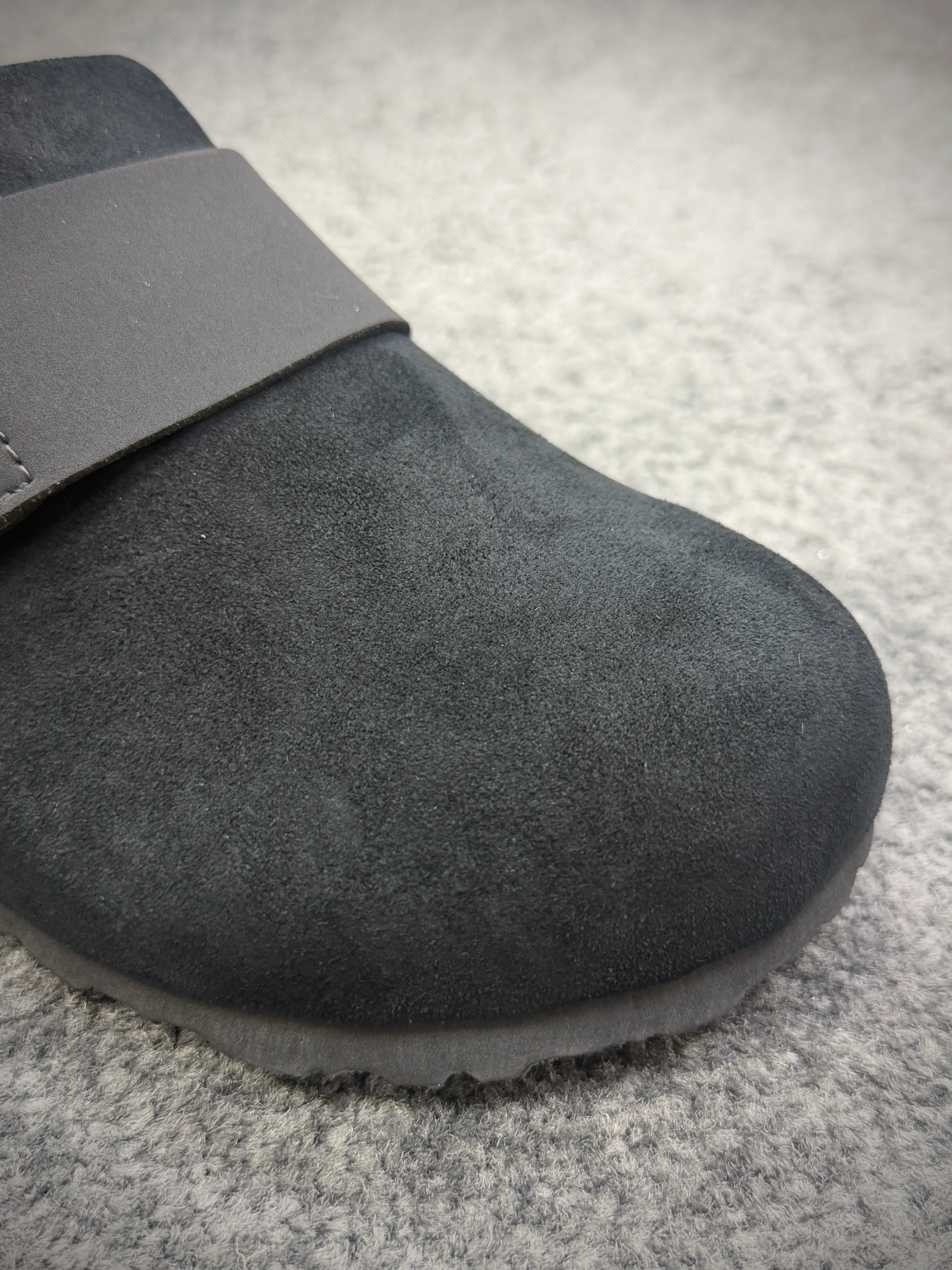 Front Toe Detail