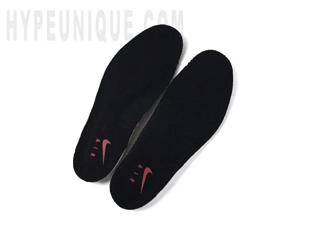 the black insole