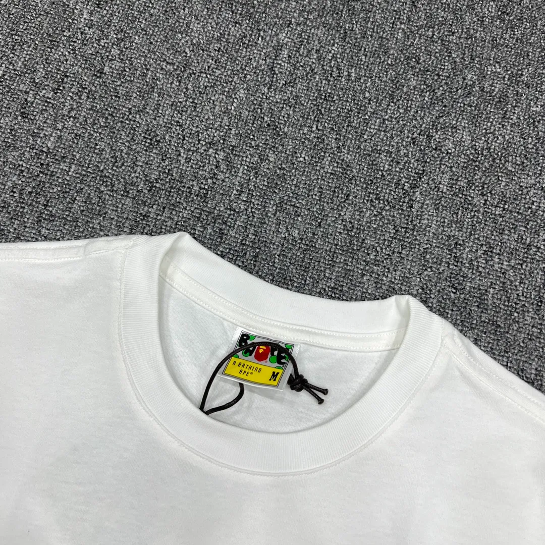 Neckline