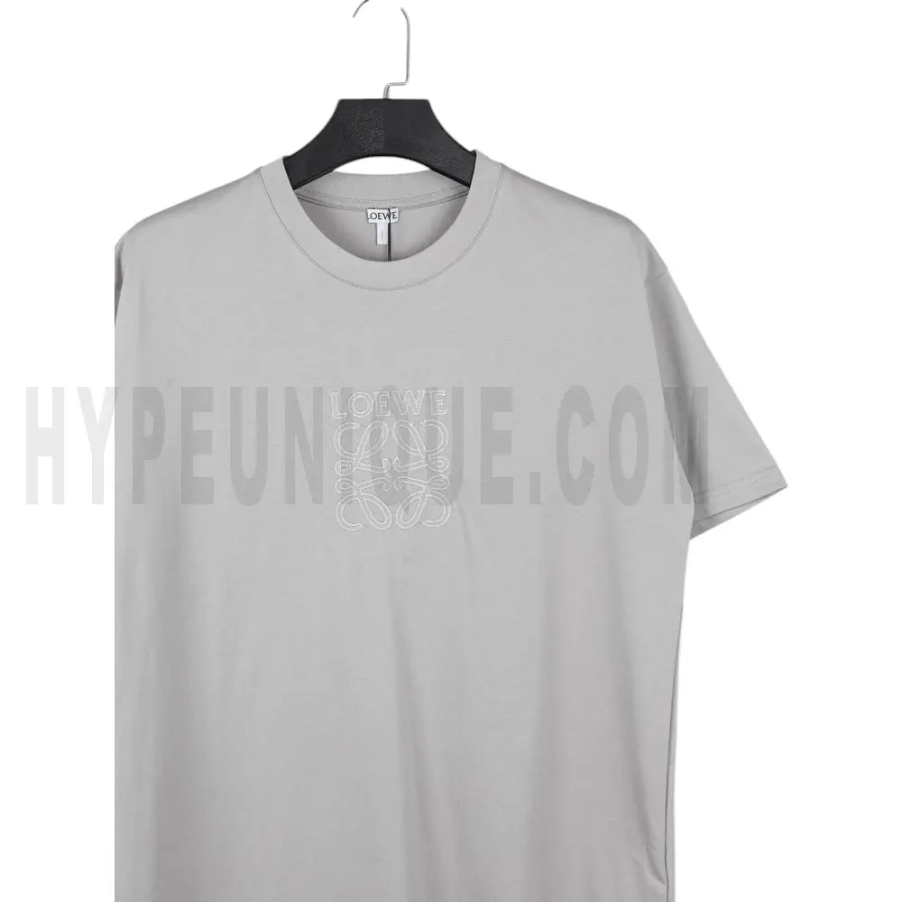 The front of the gray clothes