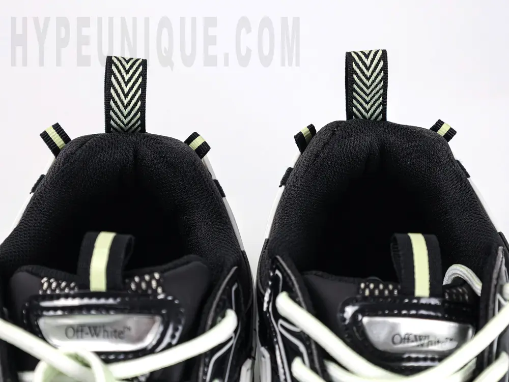 the shoe mouth