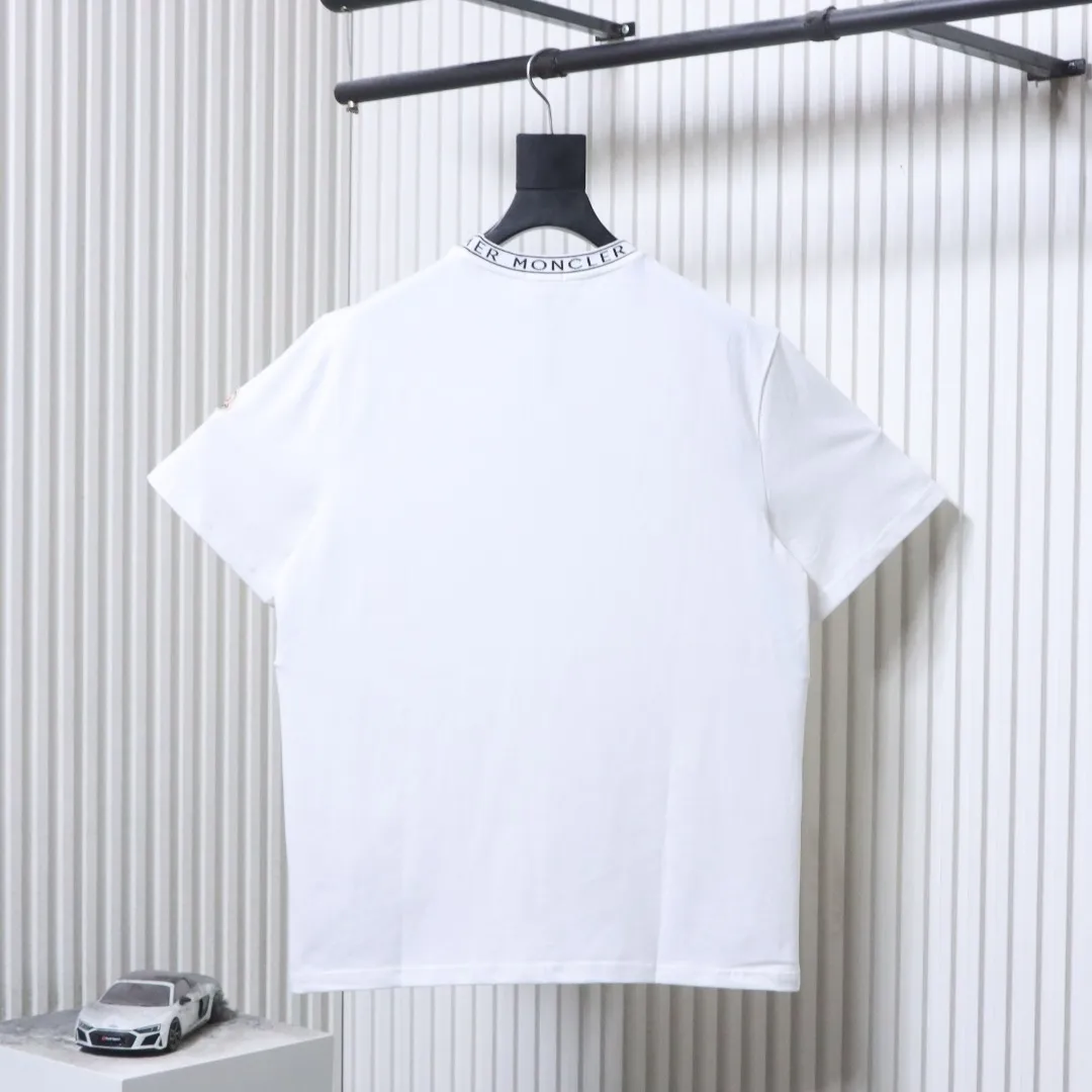 Back MC Logo Lettering Crew Neck T-Shirt