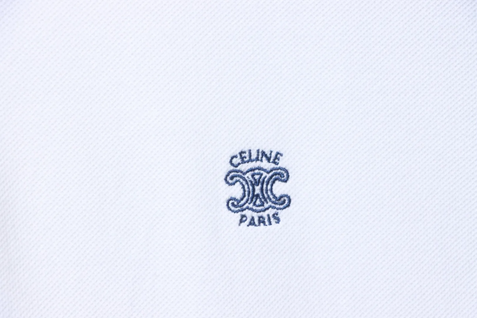 Logo Detail