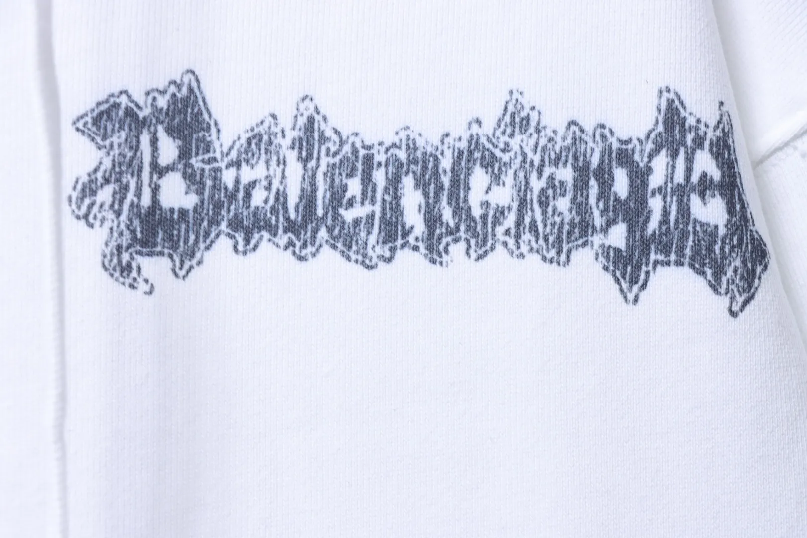 Logo Detail