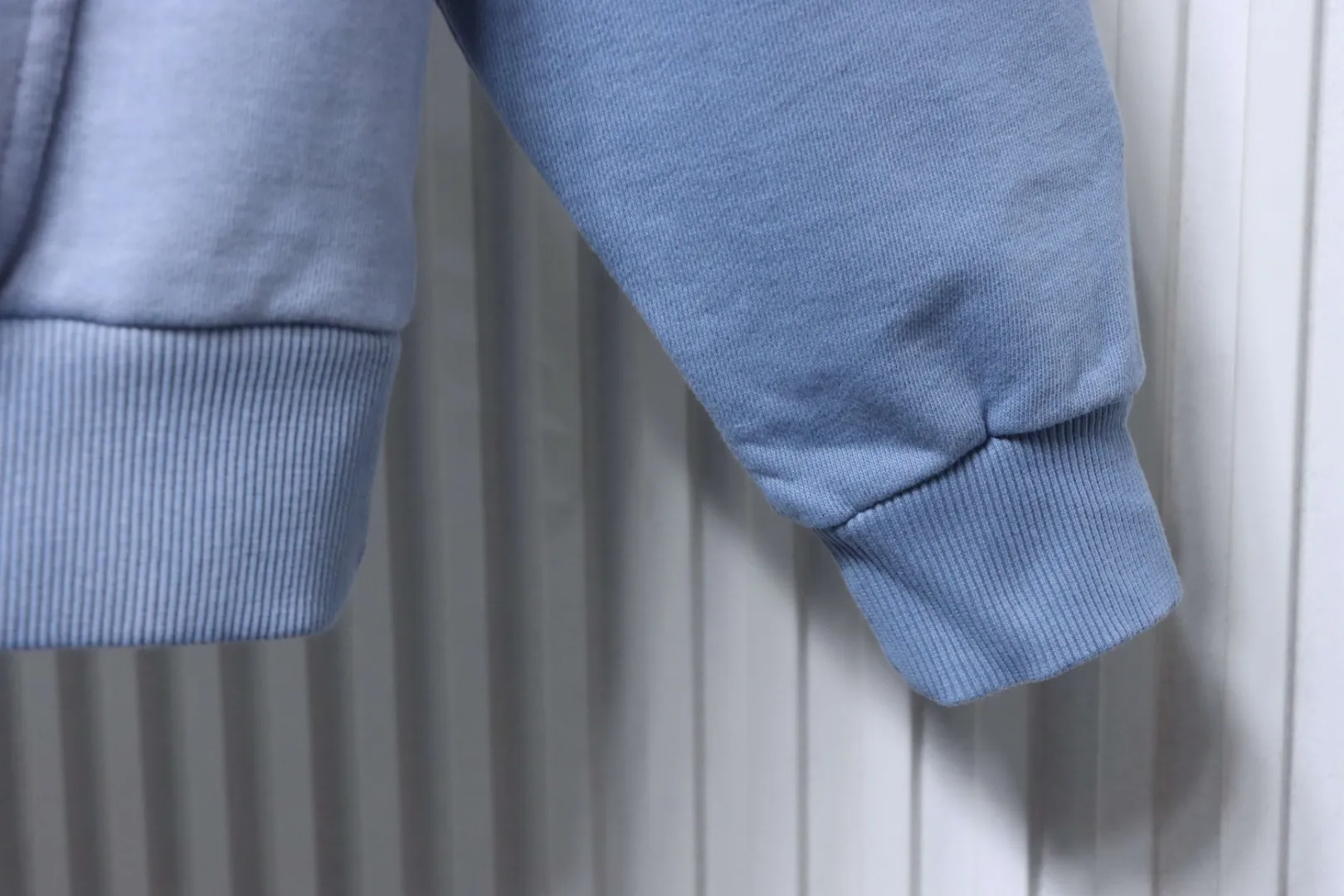 Long Sleeve Detail