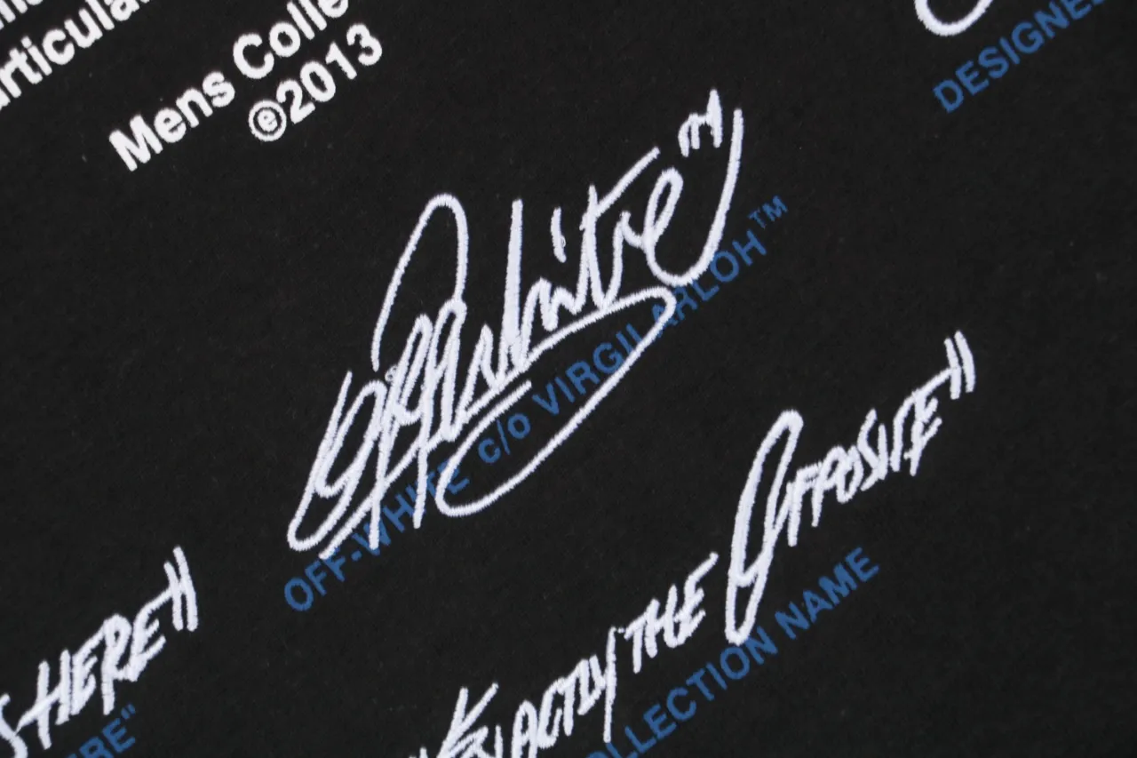 Logo Text