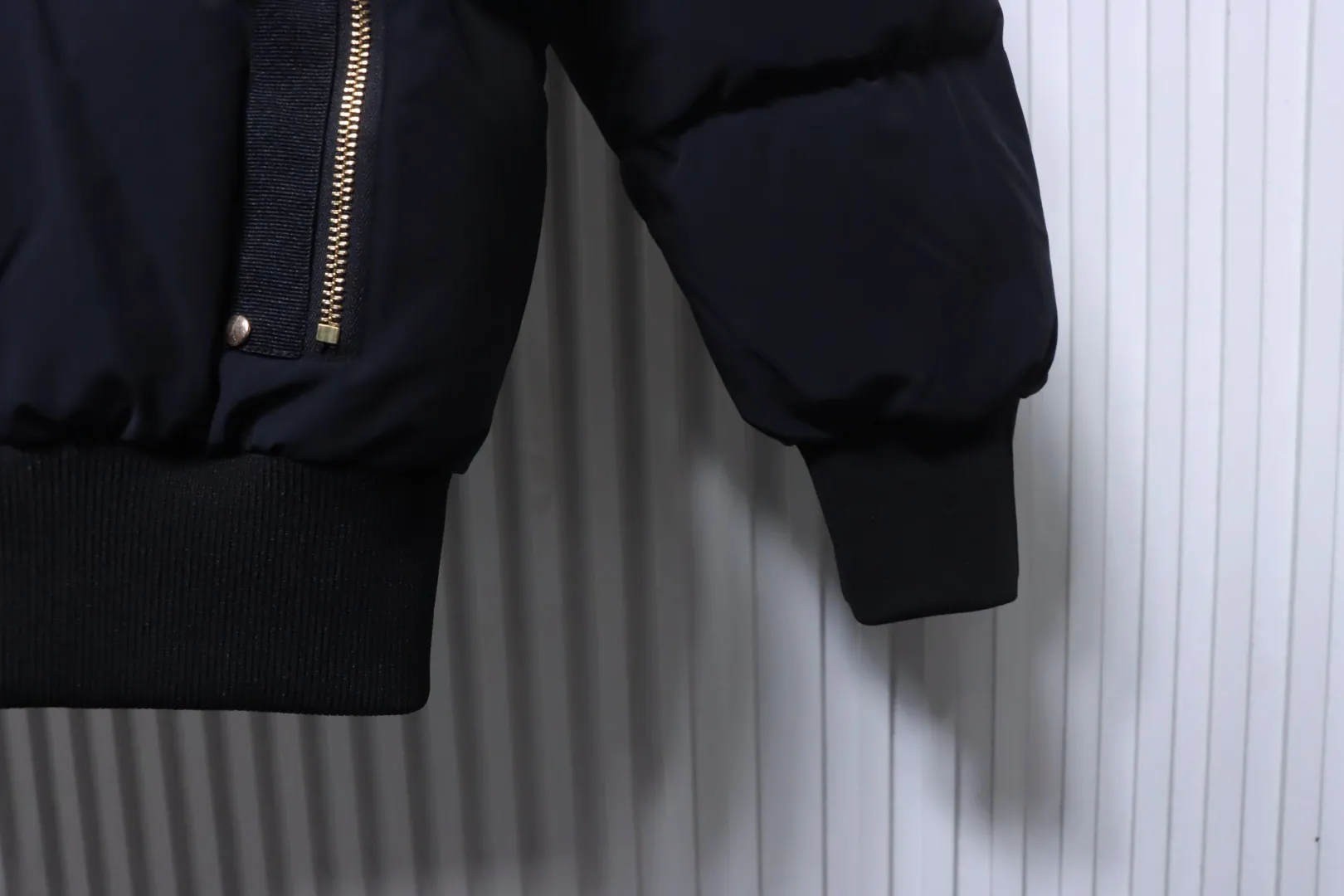 Long Sleeve Detail