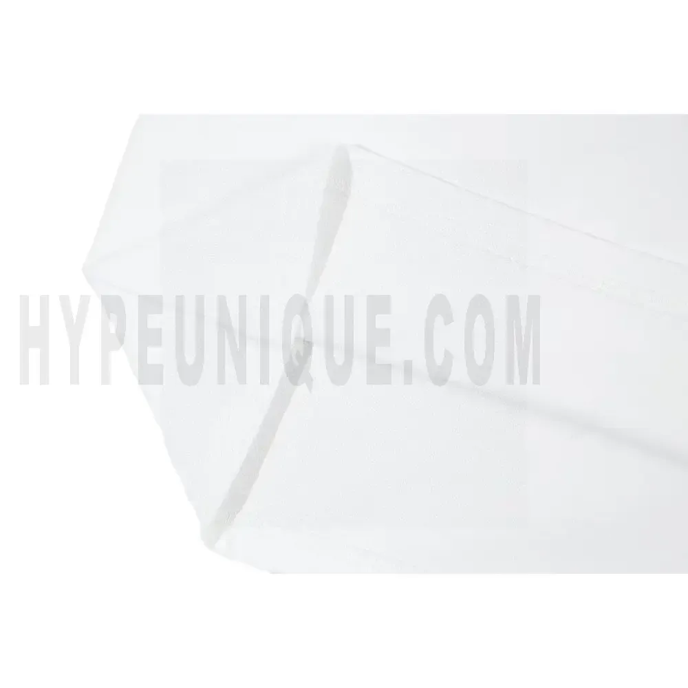 Expertly tailored from anti-crease luxury cotton