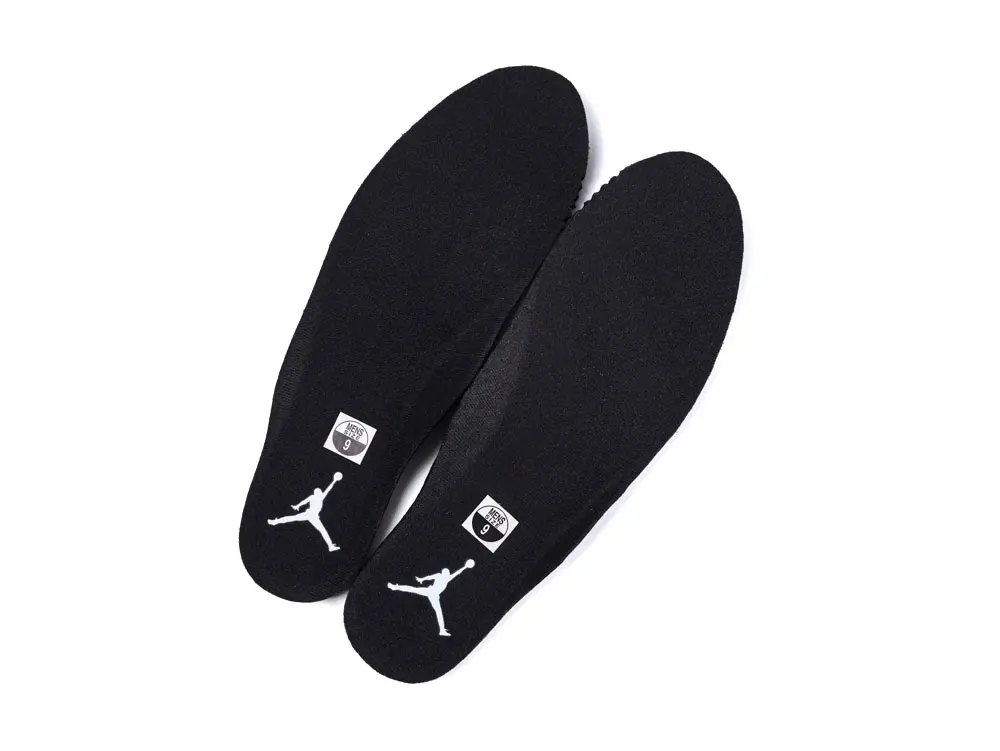 the black insole