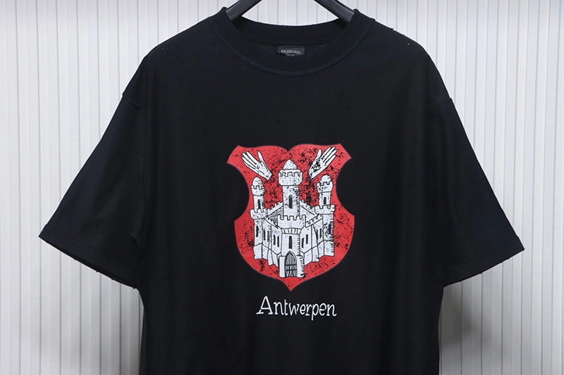Wear Castle Print Logo T-Shirt