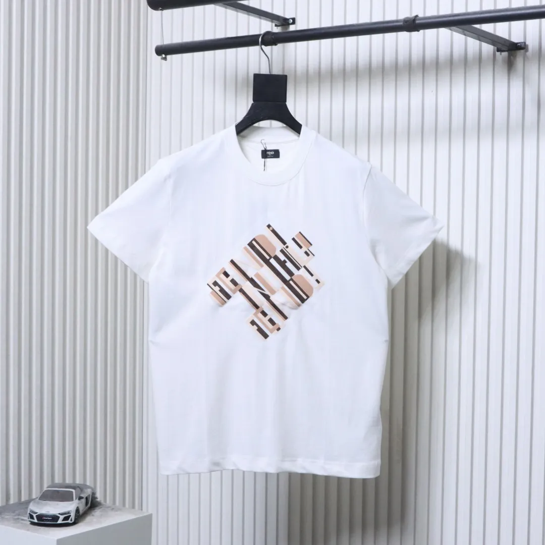 FF Diamond Pattern Striped Embroidered T-Shirt