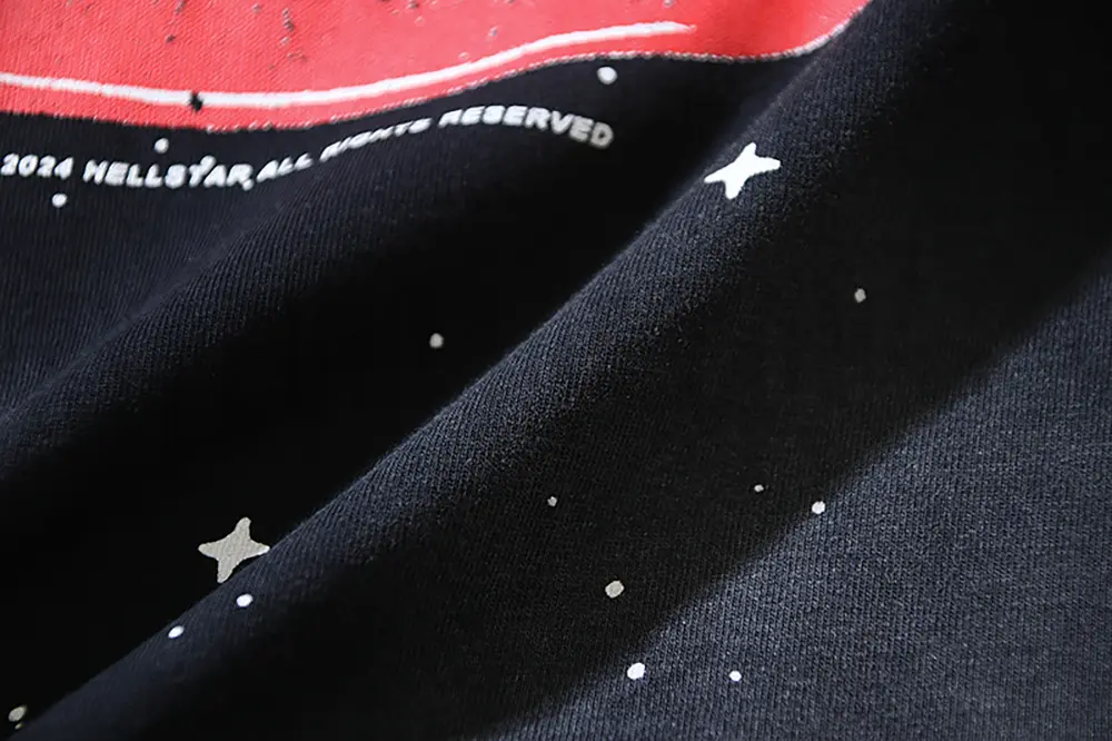 Featuring naturally breathable, wrinkle-resistant fabric with cloud-like softness.
