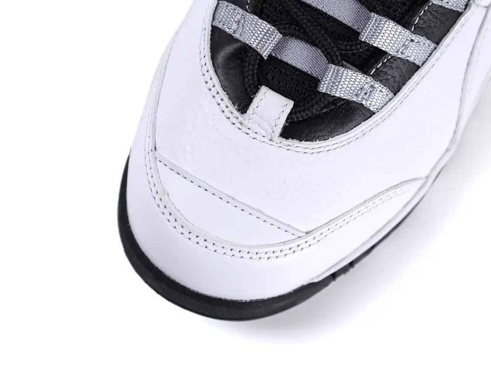the white toe