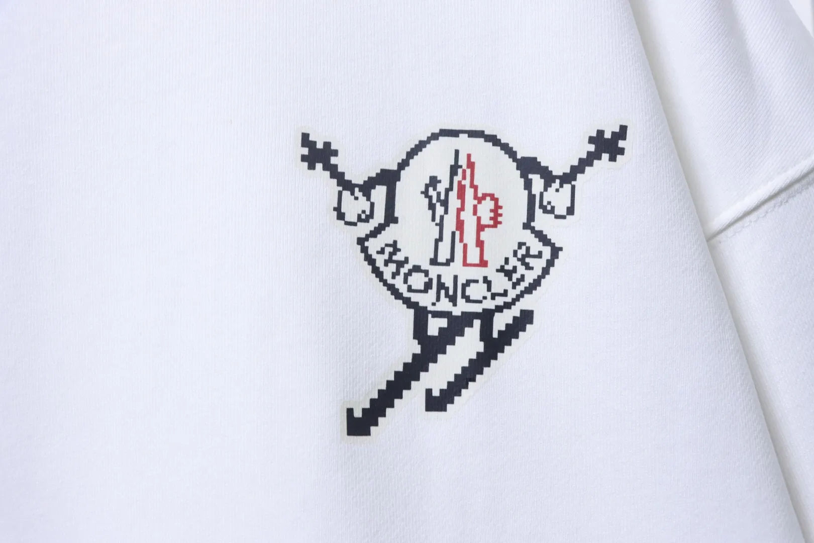 Logo Detail