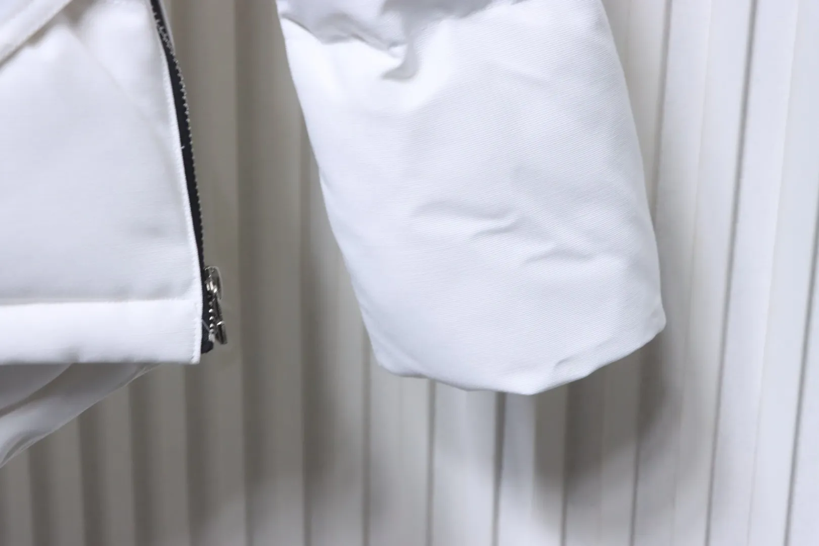 Long Sleeve Detail