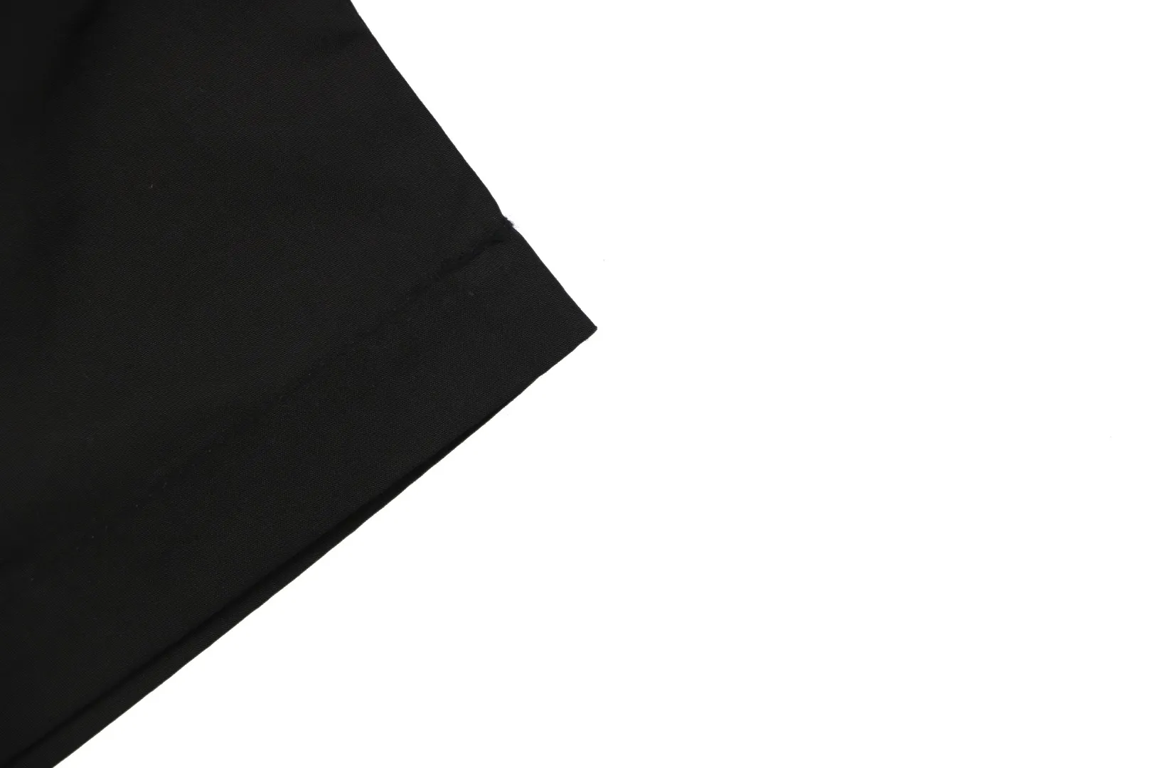 Bottom Hem Detail