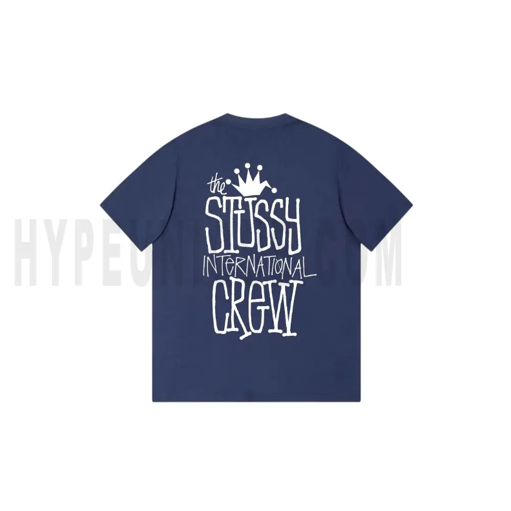 The back of the blue clothes