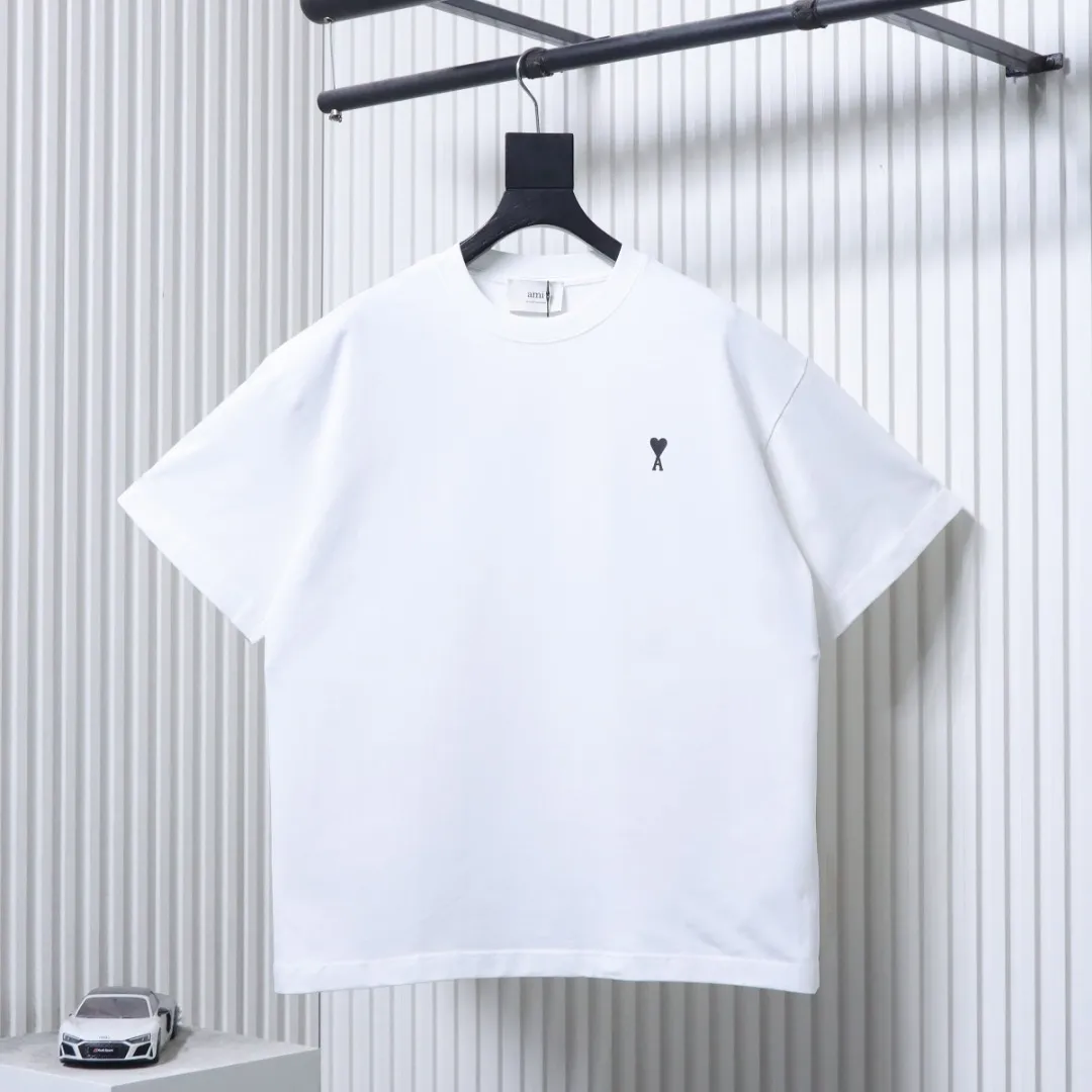 Ami Heart Silicone Letter T-Shirt Color White