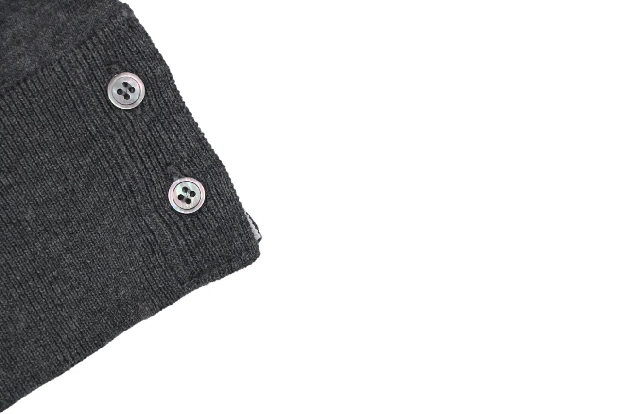 Bottom Hem Button