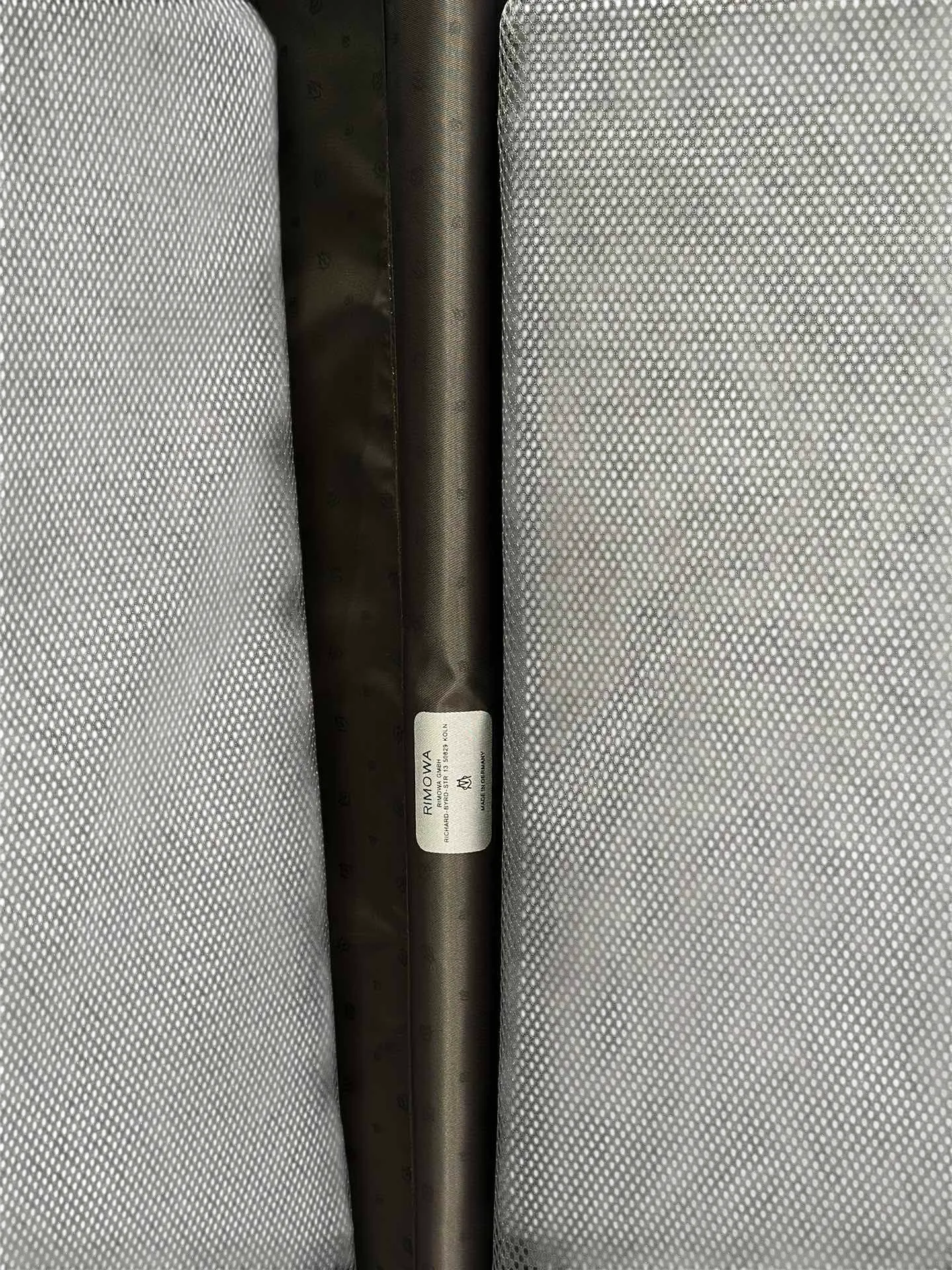 Luggage interior lining detail