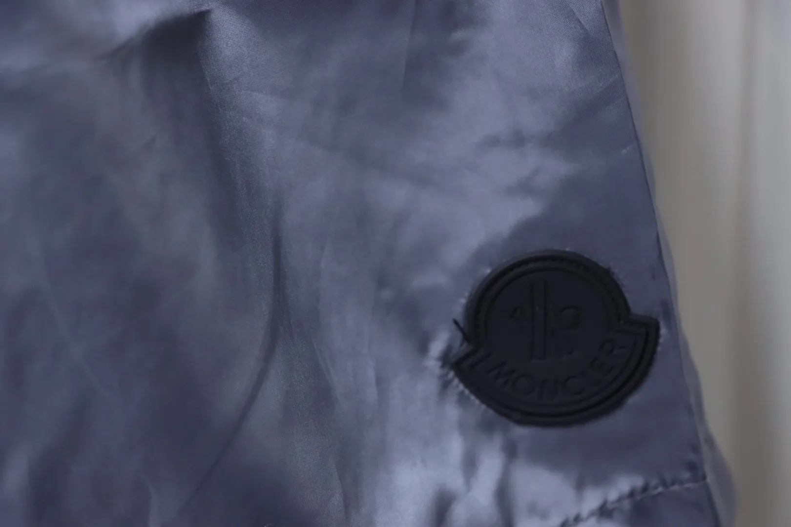 Logo Detail