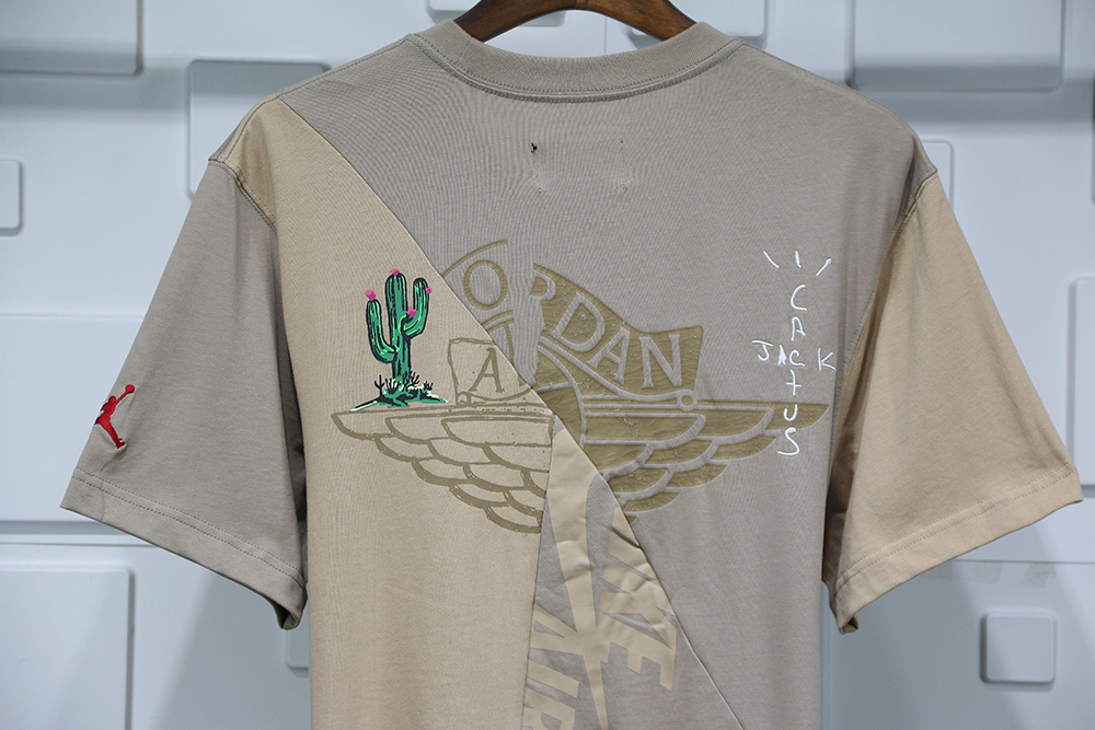 Travis Scott Cactus Jack x Jordan T-Shirt Khaki/Desert Replica