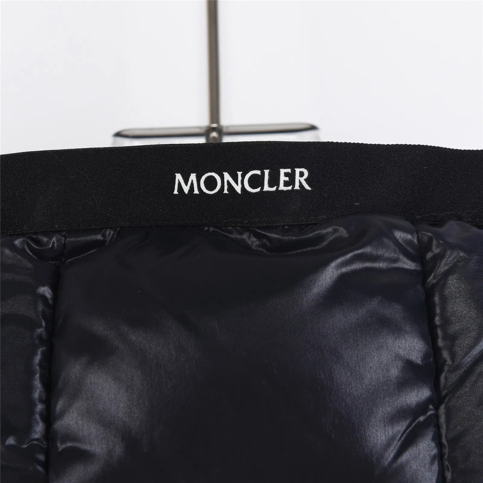 Brand Logo Detail