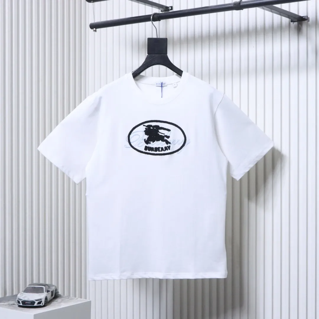 BBR Oval Equestrian Embroidered T-Shirt