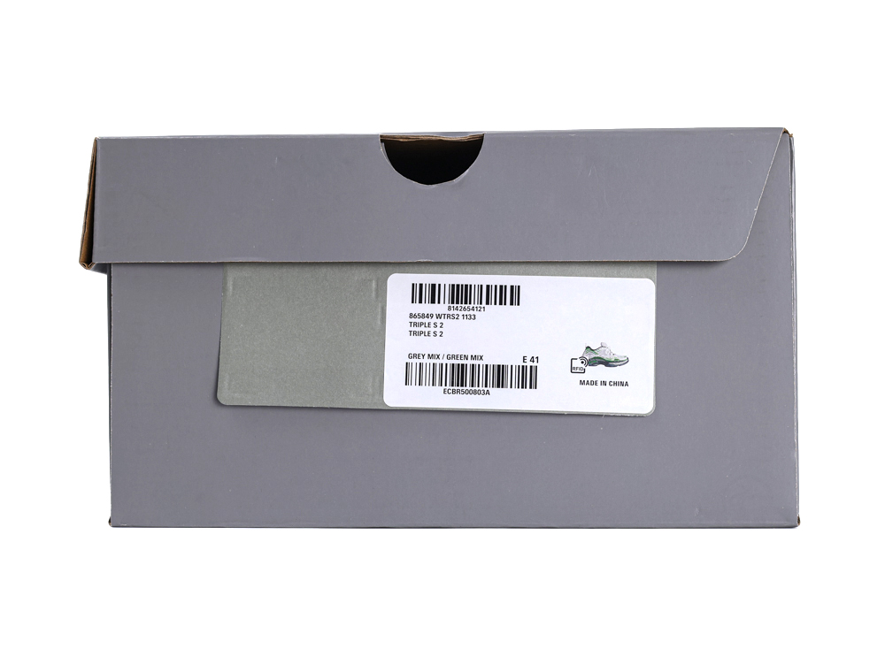 Gray cardboard shoe box with a label, featuring grey and green details.