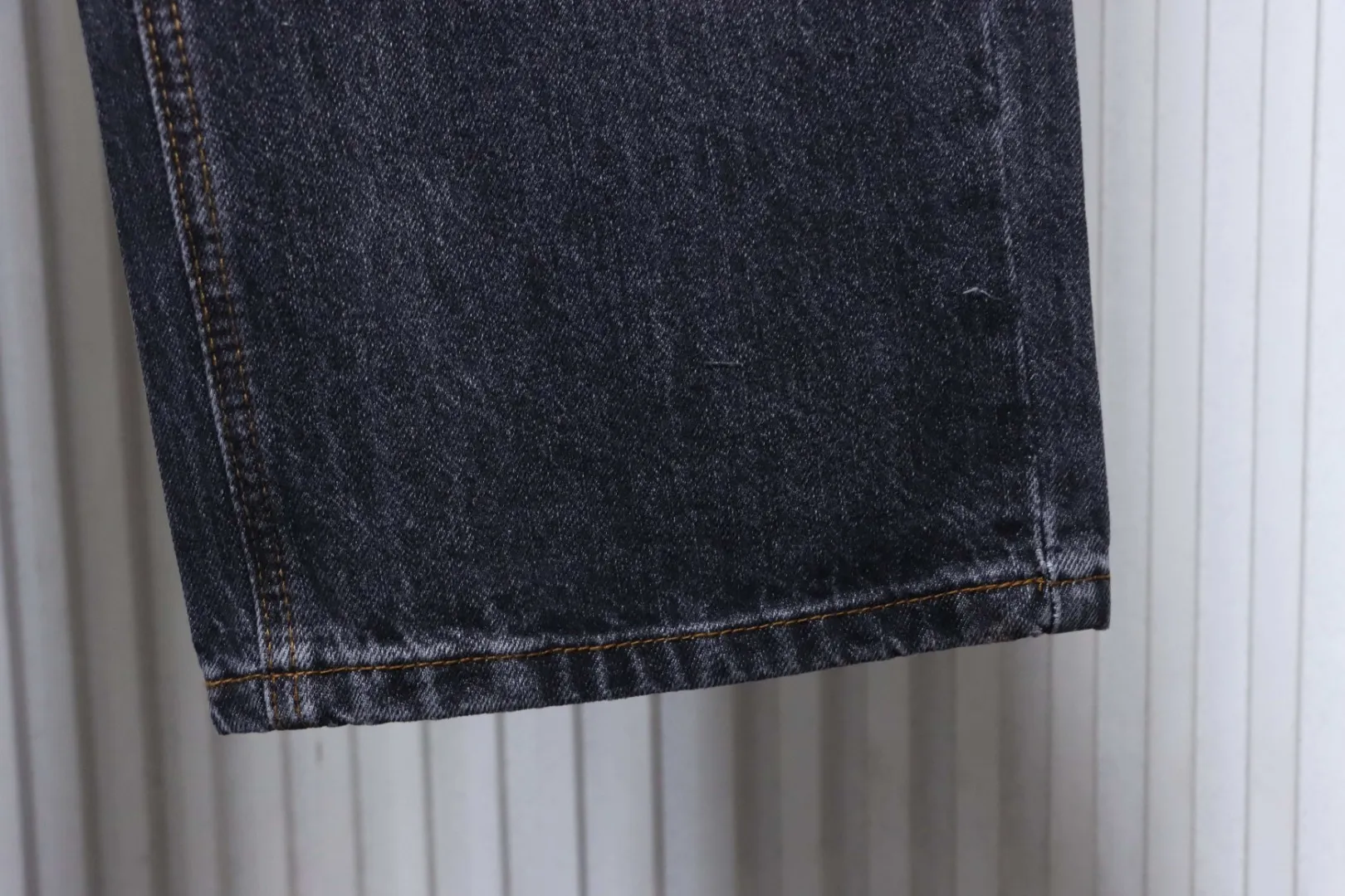 Bottom Hem Detail