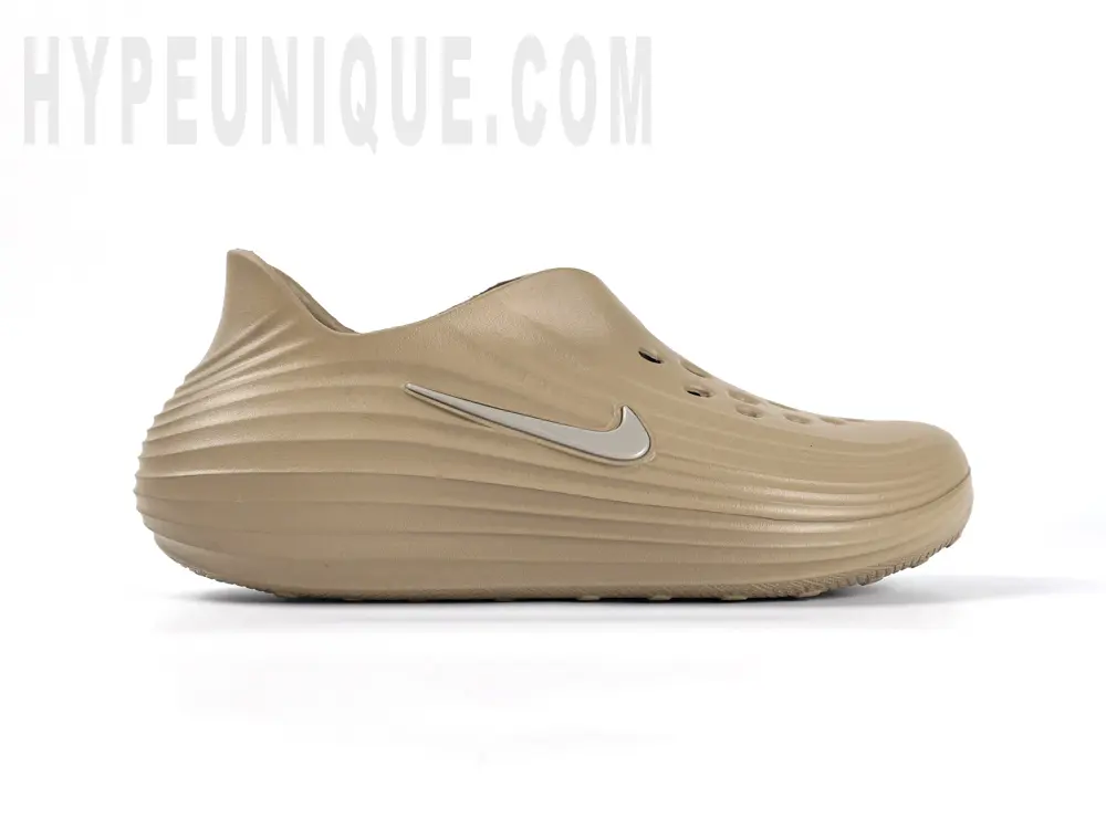 Outside of right foot