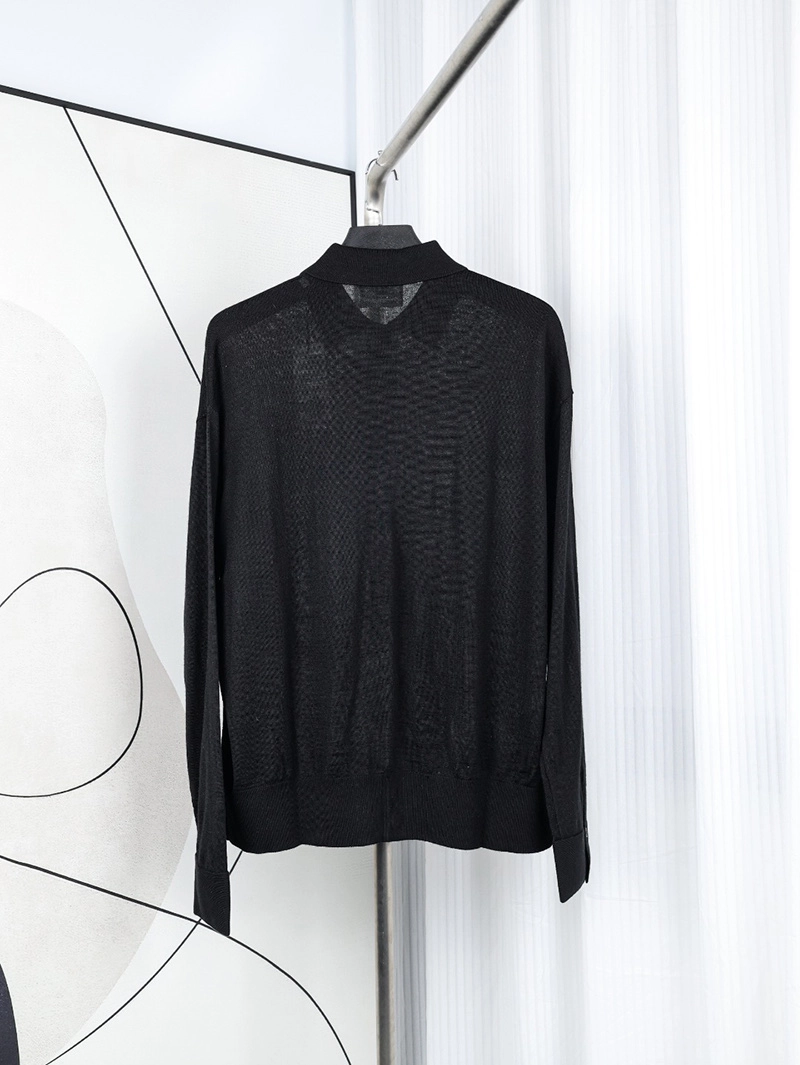 Ami Heart Embroidered Basic Polo Sweater