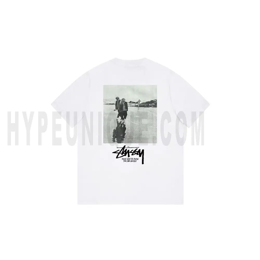 The back of the white clothes