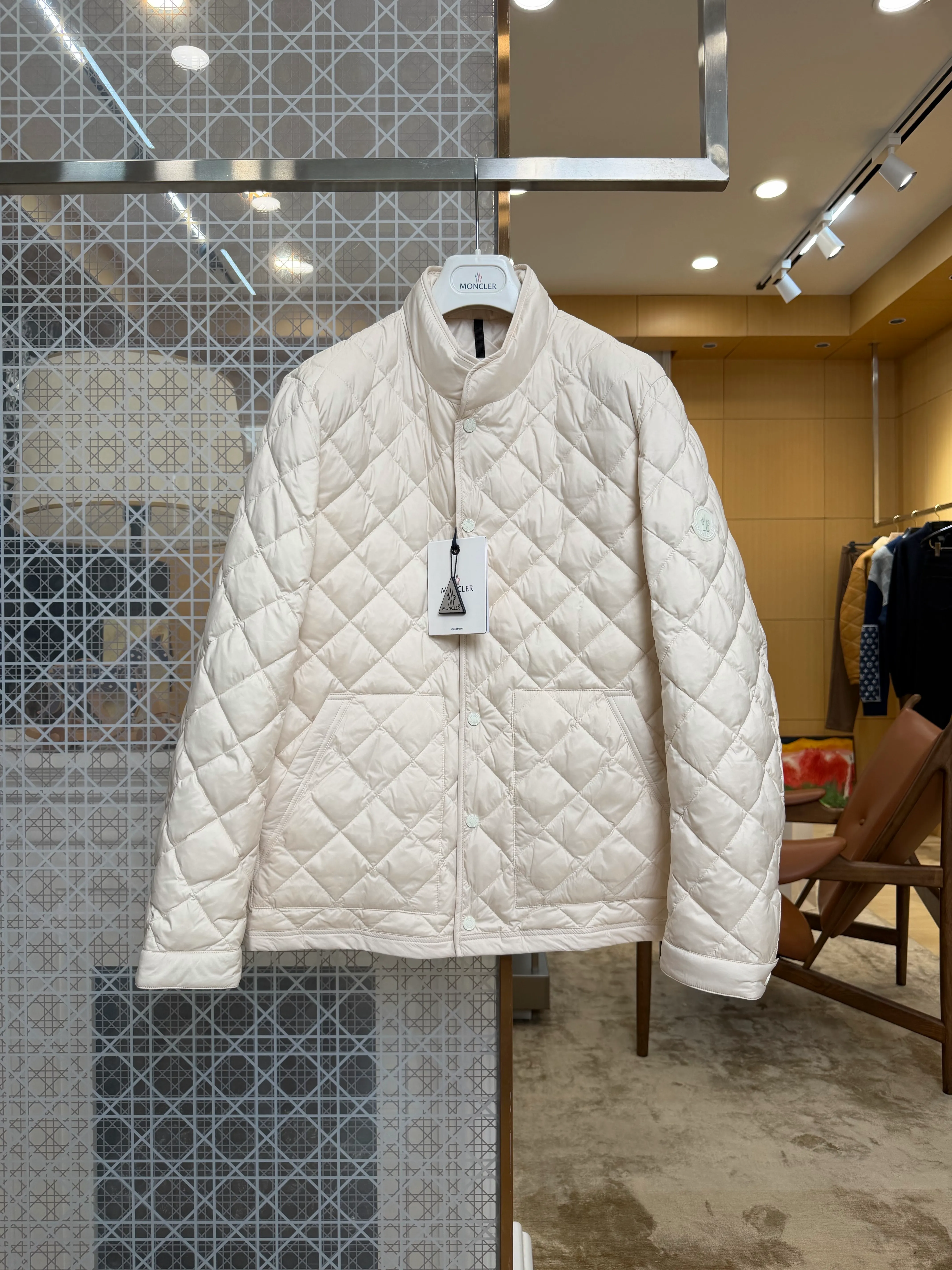 Mcler Oise Diamond Quilted Short Down Jacket