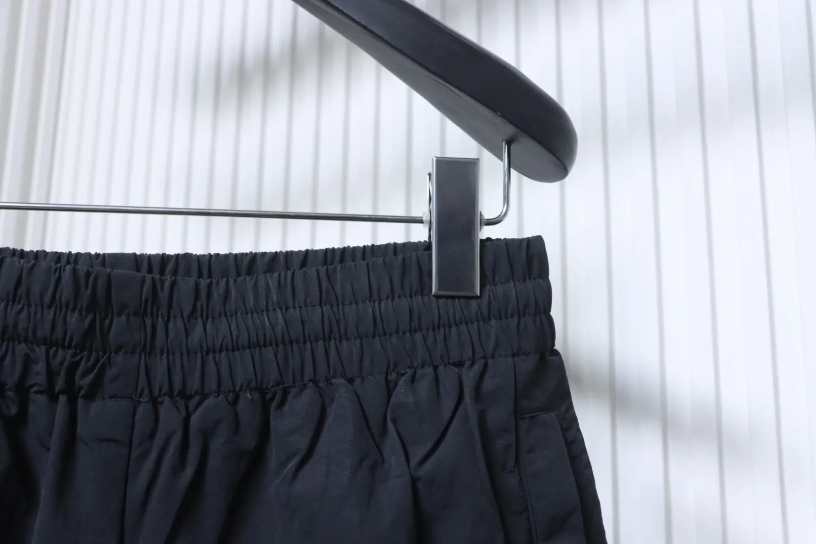 Half View Waistline