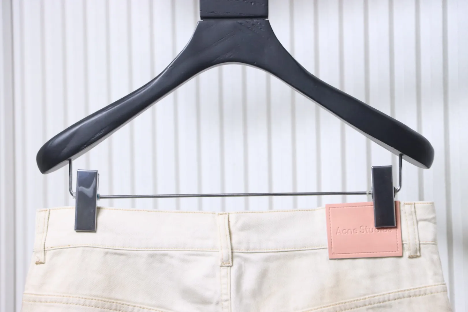 Back Waistline