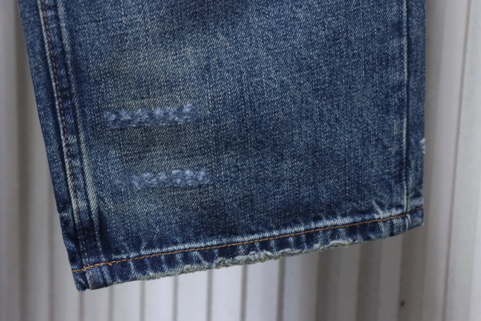 Bottom Hem Detail