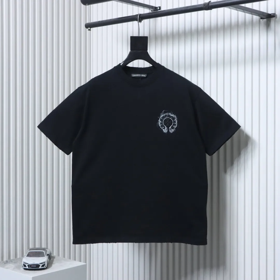 Back CH Crocebone Horseshoe Embroidered Distressed Washed T-Shirt